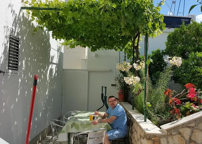 Hvar 15378a Apartment Hvar Town